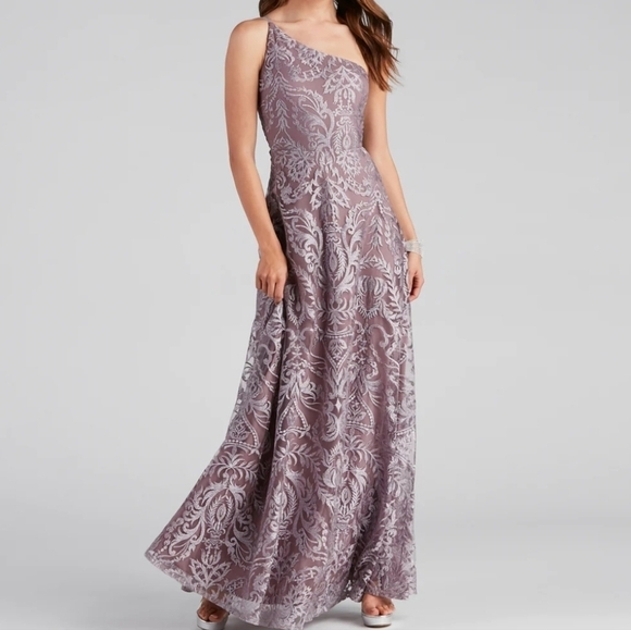 Windsor Dresses & Skirts - Windsor Purple Lace One Shoulder Gown